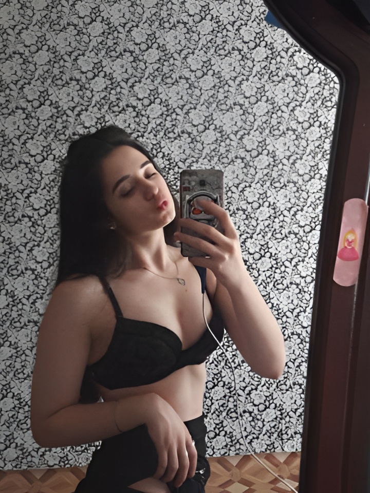 Натуся привлекательная девушка из Воткинска цена от 2500 руб