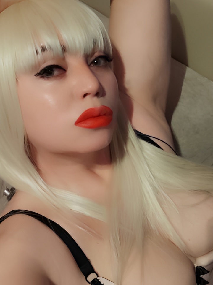 Ника привлекательная девушка из Воткинска цена от 1500 руб