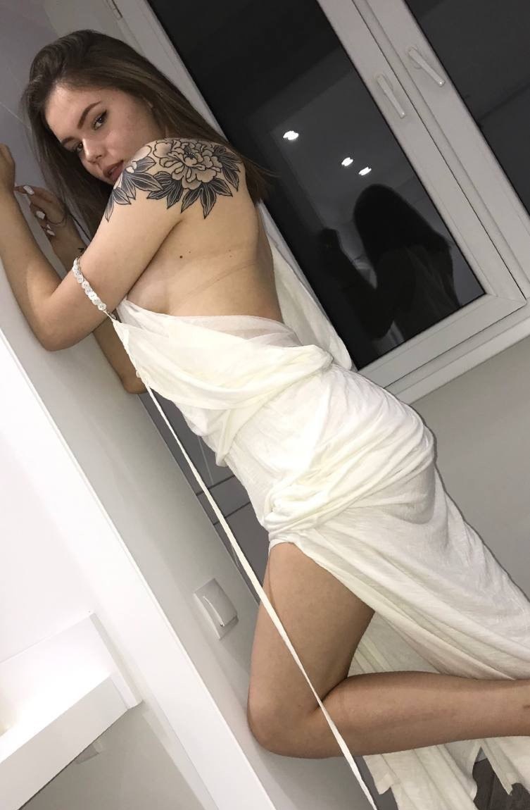 Катерина привлекательная девушка из Воткинска цена от 3000 руб