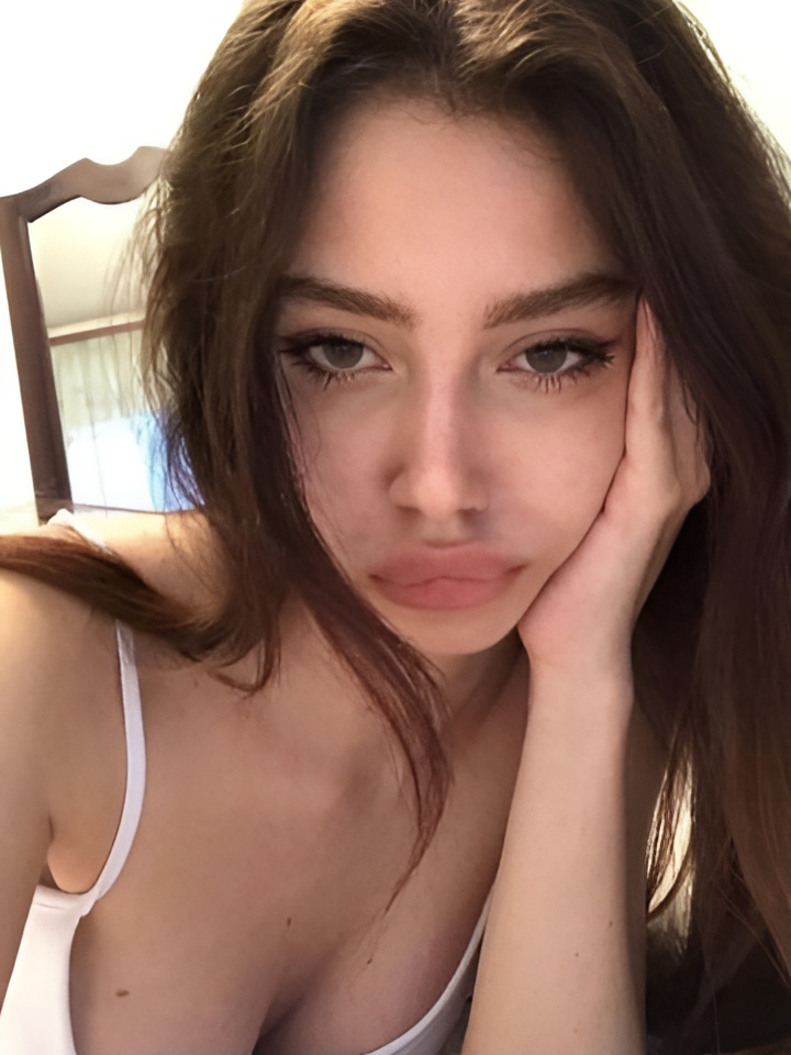 Индивидуалка Эмма, доступна для личного знакомства от 5000 руб